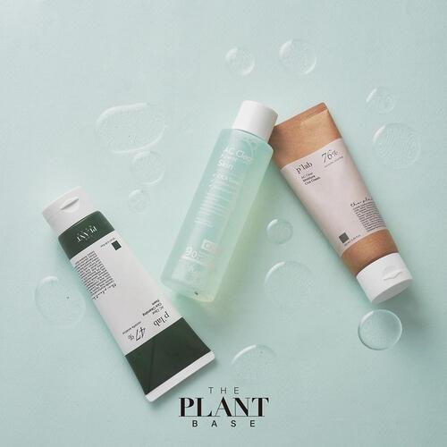 The Plant Base AC Clear Cica Cleansing Foam